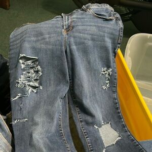 OLD NAVY SIZE 16 ripped jeans skinny style